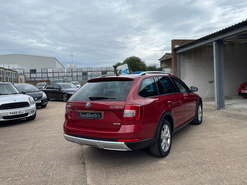 Skoda Octavia 2.0 TDI Scout Estate 5dr Diesel DSG 4WD Euro 6 (s/s) (184 ps) 5dr Automatic 2026