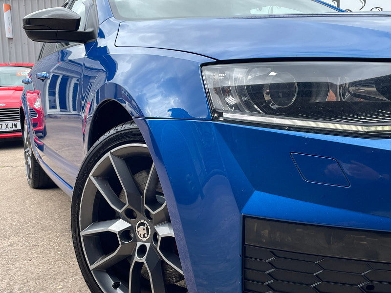 Skoda Octavia 2.0 TDI vRS Estate 5dr Diesel DSG Euro 6 (s/s) (SNav) (184 ps) 5dr Automatic 2026