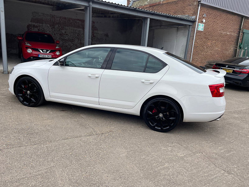 Skoda Octavia 2.0 TDI vRS Hatchback 5dr Diesel Manual Euro 6 (s/s) (SNav) (184 ps) 5dr Manual 2026