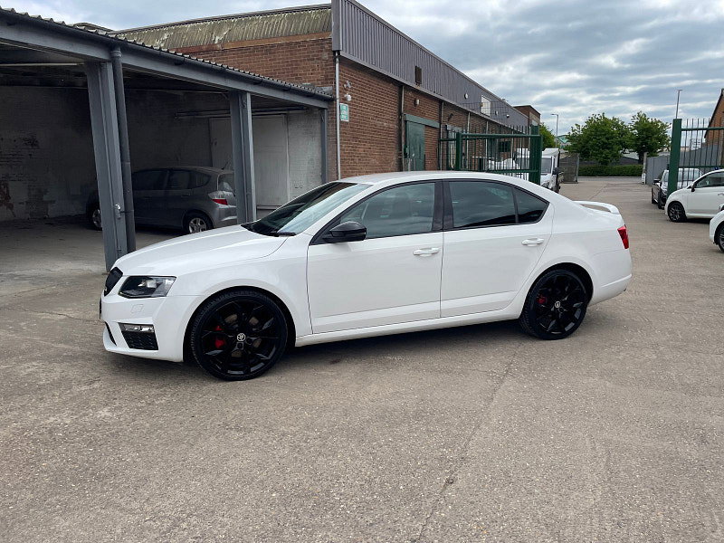 Skoda Octavia 2.0 TDI vRS Hatchback 5dr Diesel Manual Euro 6 (s/s) (SNav) (184 ps) 5dr Manual 2026