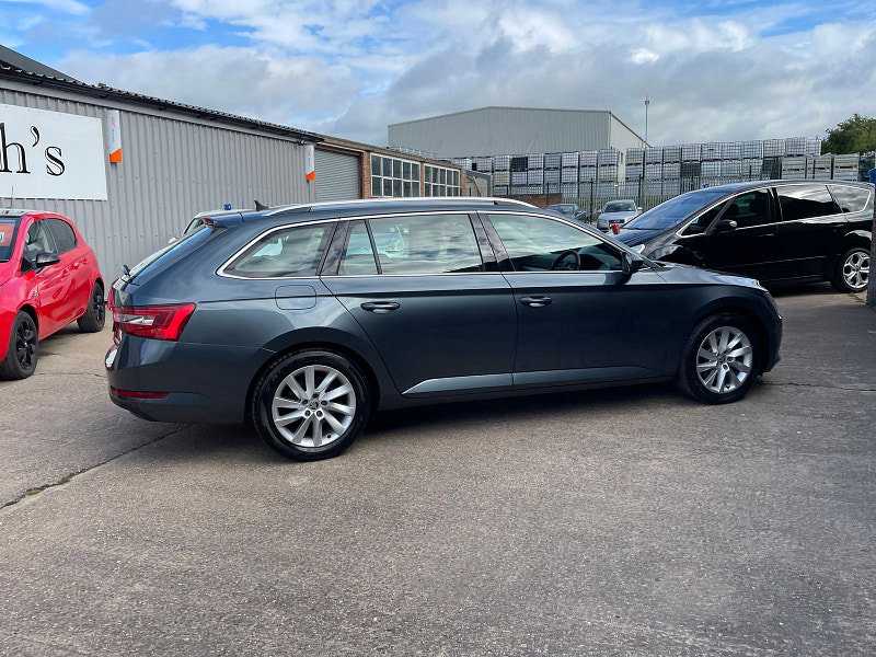 Skoda Superb 2.0 TDI SE Estate 5dr Diesel DSG Euro 6 (s/s) (150 ps) ONLY 1 FORMER KEEPER, 5 SERVICES 5dr Automatic 2026