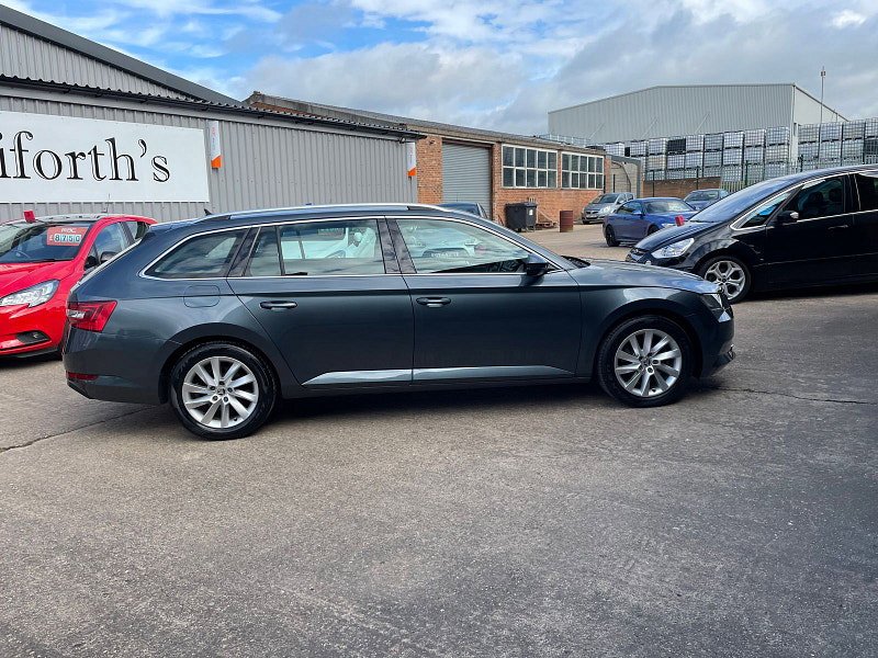 Skoda Superb 2.0 TDI SE Estate 5dr Diesel DSG Euro 6 (s/s) (150 ps) ONLY 1 FORMER KEEPER, 5 SERVICES 5dr Automatic 2026