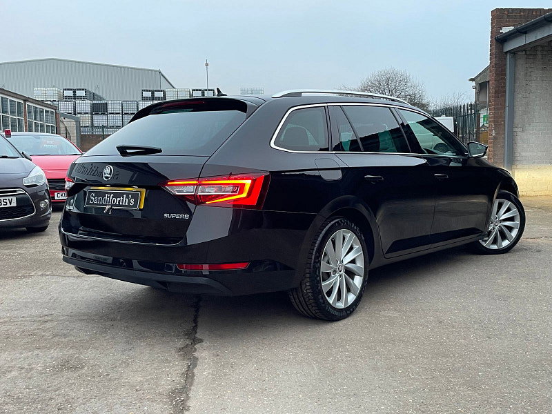 Skoda Superb 2.0 TDI SE L Executive Estate 5dr Diesel DSG Auto 6Spd Euro 6 (s/s) (190 ps) 5dr Automatic 2026