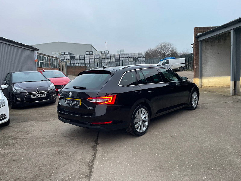 Skoda Superb 2.0 TDI SE L Executive Estate 5dr Diesel DSG Auto 6Spd Euro 6 (s/s) (190 ps) 5dr Automatic 2026