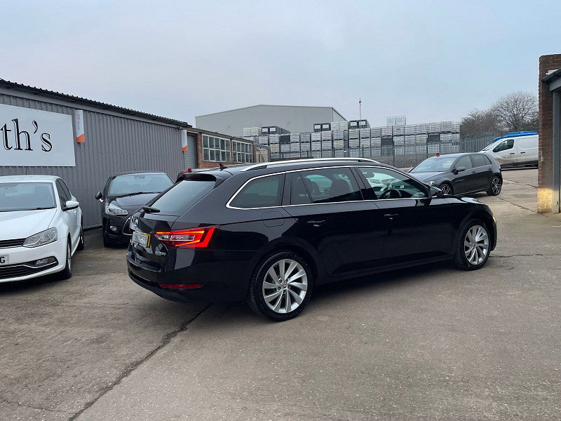 Skoda Superb 2.0 TDI SE L Executive Estate 5dr Diesel DSG Auto 6Spd Euro 6 (s/s) (190 ps) 5dr Automatic 2026
