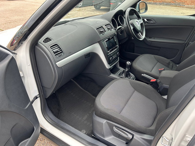 Skoda Yeti 1.2 TSI SE Outdoor 5dr Petrol Manual Euro 6 (s/s) (110 ps) 5dr Manual 2026