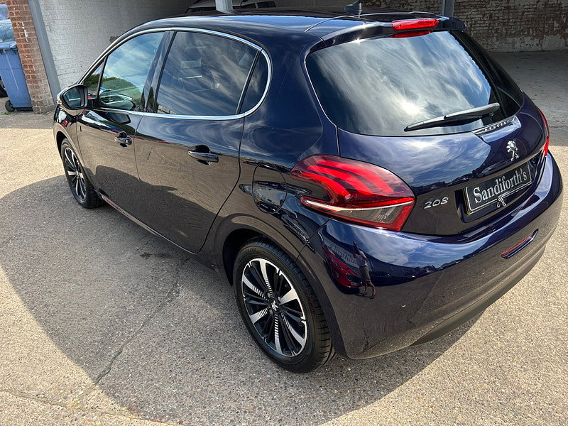 Peugeot 208 1.2 PureTech Tech Edition Hatchback 5dr Petrol EAT Euro 6 (s/s) (110 ps) 5dr Automatic 2026