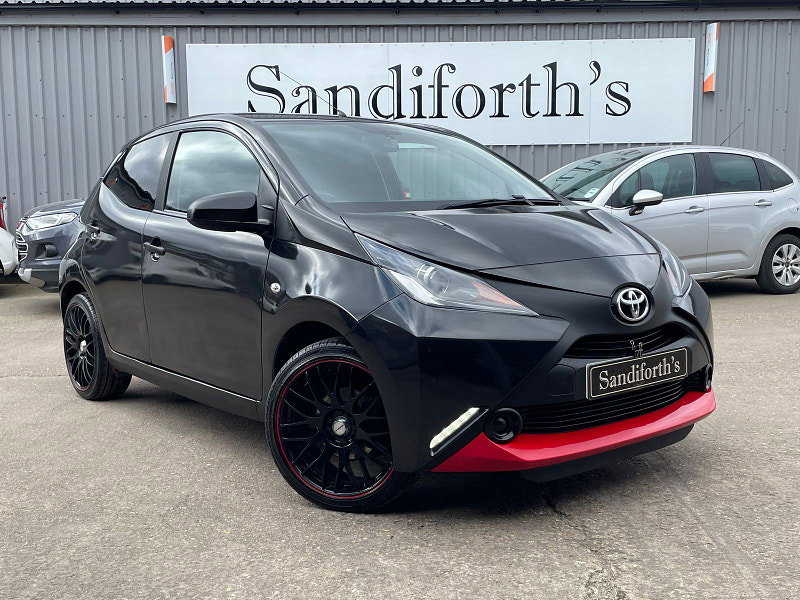 Toyota Aygo 1.0 VVT-i x Hatchback 5dr Petrol Manual Euro 6 (68 ps) 5dr Manual 2026