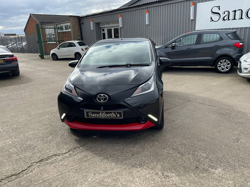 Toyota Aygo 1.0 VVT-i x Hatchback 5dr Petrol Manual Euro 6 (68 ps) 5dr Manual 2026