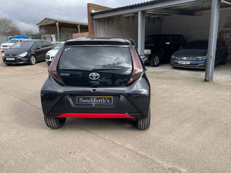 Toyota Aygo 1.0 VVT-i x Hatchback 5dr Petrol Manual Euro 6 (68 ps) 5dr Manual 2026
