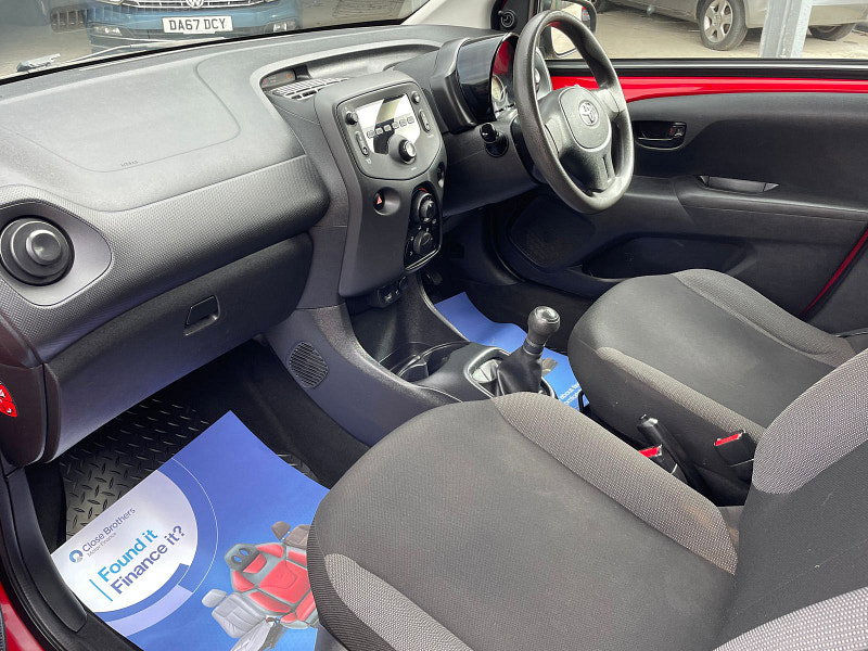 Toyota Aygo 1.0 VVT-i x Hatchback 5dr Petrol Manual Euro 6 (68 ps) 5dr Manual 2026