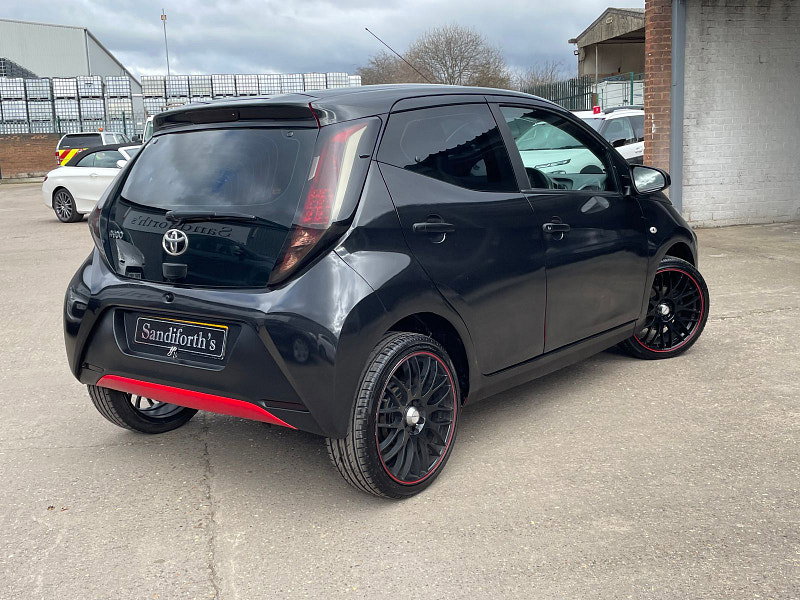 Toyota Aygo 1.0 VVT-i x Hatchback 5dr Petrol Manual Euro 6 (68 ps) 5dr Manual 2026