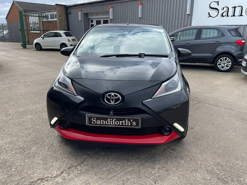 Toyota Aygo 1.0 VVT-i x Hatchback 5dr Petrol Manual Euro 6 (68 ps) 5dr Manual 2026
