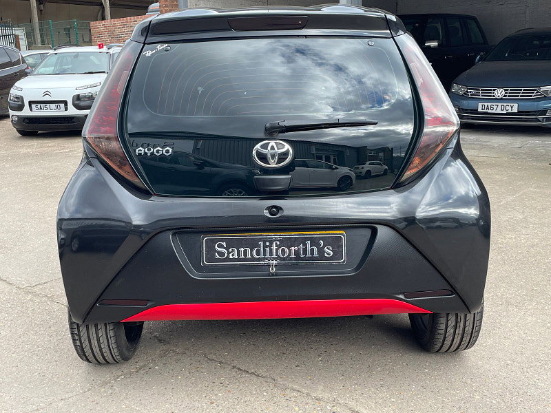 Toyota Aygo 1.0 VVT-i x Hatchback 5dr Petrol Manual Euro 6 (68 ps) 5dr Manual 2026