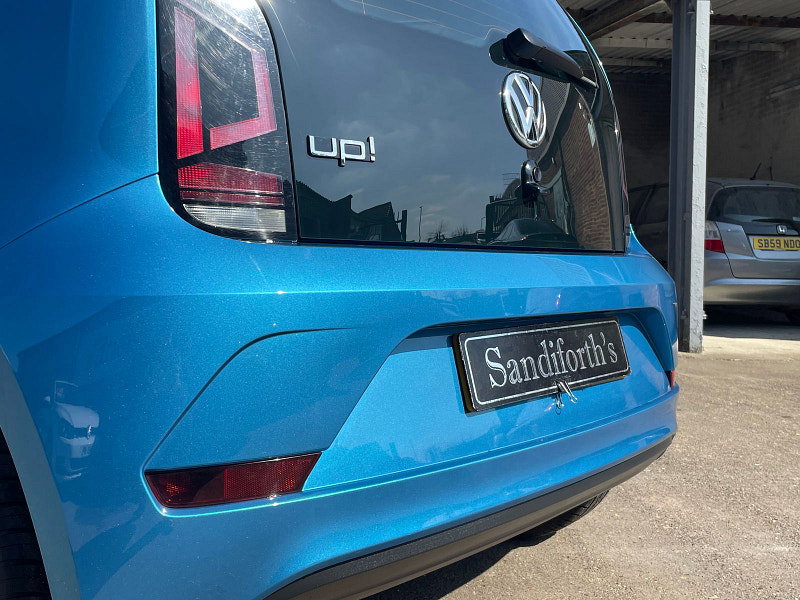 Volkswagen up! 1.0 Move up! Hatchback 5dr Petrol ASG Euro 6 (s/s) (60 ps) 5dr Automatic 2026