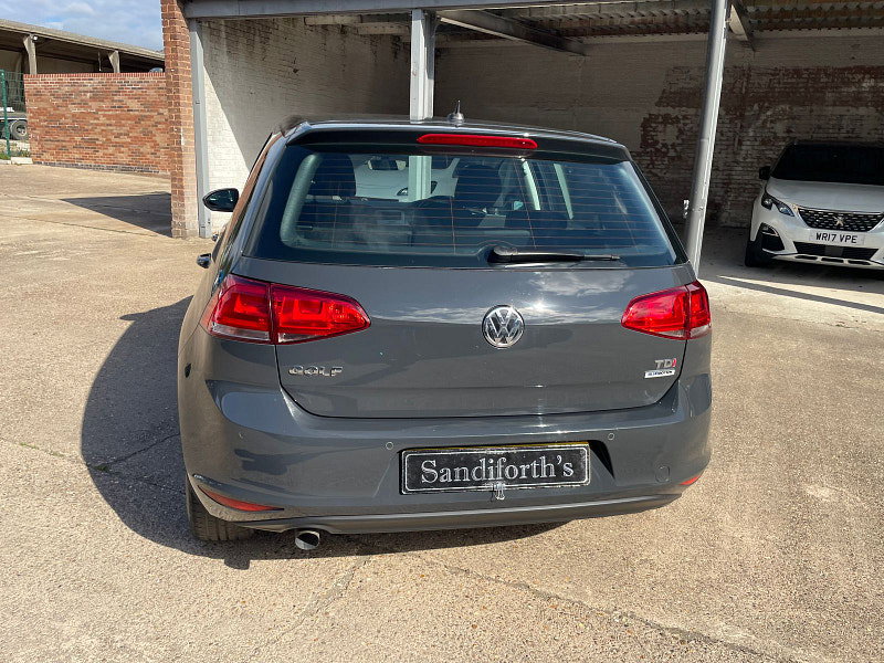 Volkswagen Golf 1.6 TDI BlueMotion Tech Match Edition Hatchback 5dr Diesel Manual Euro 6 (s/s) (110 ps) 5dr Manual 2026