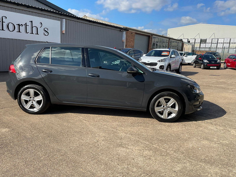 Volkswagen Golf 1.6 TDI BlueMotion Tech Match Edition Hatchback 5dr Diesel Manual Euro 6 (s/s) (110 ps) 5dr Manual 2026