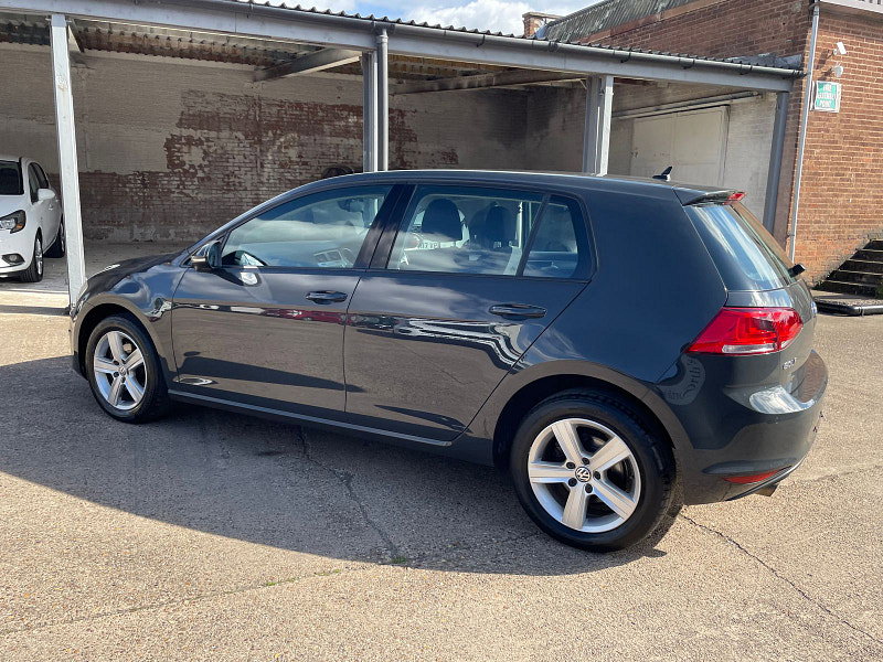 Volkswagen Golf 1.6 TDI BlueMotion Tech Match Edition Hatchback 5dr Diesel Manual Euro 6 (s/s) (110 ps) 5dr Manual 2026