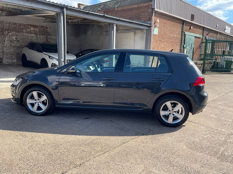 Volkswagen Golf 1.6 TDI BlueMotion Tech Match Edition Hatchback 5dr Diesel Manual Euro 6 (s/s) (110 ps) 5dr Manual 2026