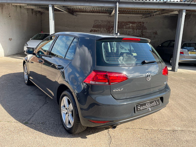 Volkswagen Golf 1.6 TDI BlueMotion Tech Match Edition Hatchback 5dr Diesel Manual Euro 6 (s/s) (110 ps) 5dr Manual 2026