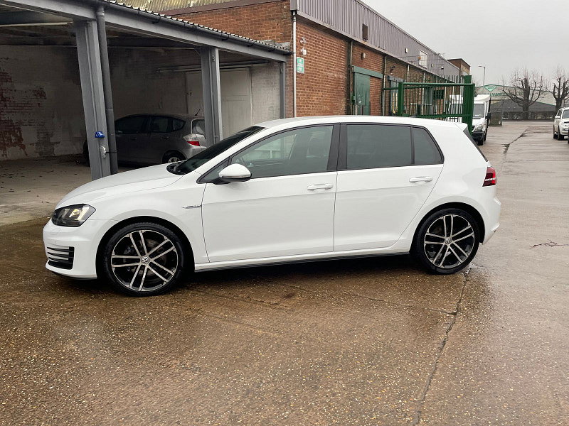 Volkswagen Golf 2.0 TDI BlueMotion Tech GTD Hatchback 5dr Diesel DSG Euro 6 (s/s) (184 ps) 5dr Automatic 2026