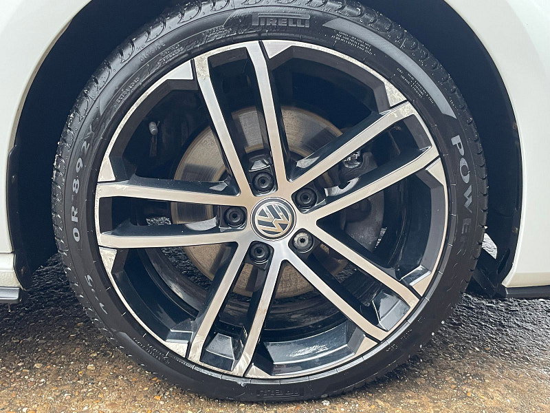 Volkswagen Golf 2.0 TDI BlueMotion Tech GTD Hatchback 5dr Diesel DSG Euro 6 (s/s) (184 ps) 5dr Automatic 2026