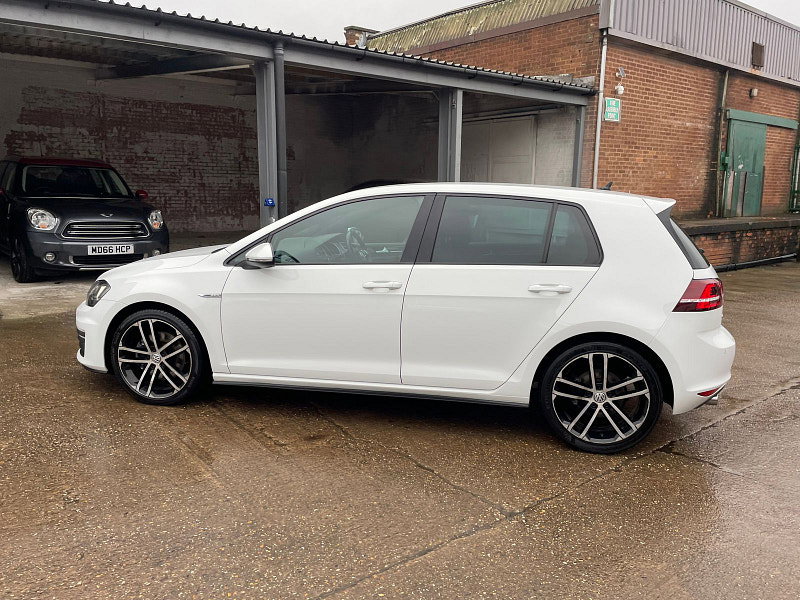 Volkswagen Golf 2.0 TDI BlueMotion Tech GTD Hatchback 5dr Diesel DSG Euro 6 (s/s) (184 ps) 5dr Automatic 2026