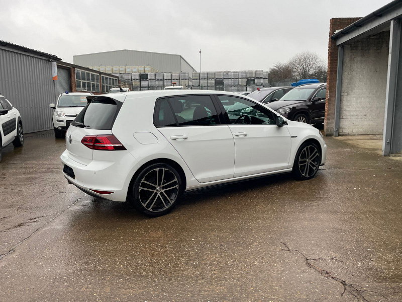 Volkswagen Golf 2.0 TDI BlueMotion Tech GTD Hatchback 5dr Diesel DSG Euro 6 (s/s) (184 ps) 5dr Automatic 2026