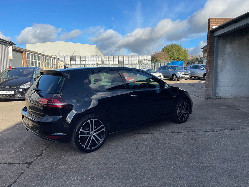 Volkswagen Golf 2.0 TDI BlueMotion Tech GTD Hatchback 3dr Diesel Manual Euro 6 (s/s) (184 ps) 3dr Manual 2026