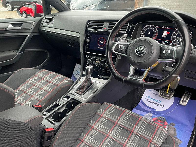 Volkswagen Golf 2.0 TSI GPF GTI Performance Hatchback 3dr Petrol DSG Euro 6 (s/s) (245 ps) 3dr Automatic 2026