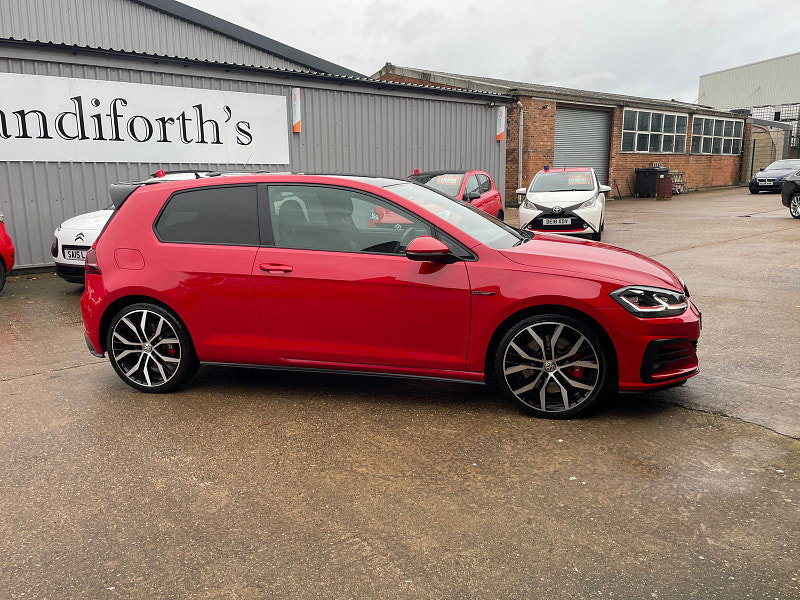 Volkswagen Golf 2.0 TSI GPF GTI Performance Hatchback 3dr Petrol DSG Euro 6 (s/s) (245 ps) 3dr Automatic 2026