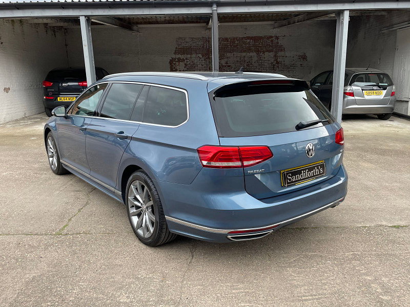 Volkswagen Passat 2.0 R LINE TDI BLUEMOTION TECHNOLOGY DSG 5d 188 BHP 5dr Automatic 2026