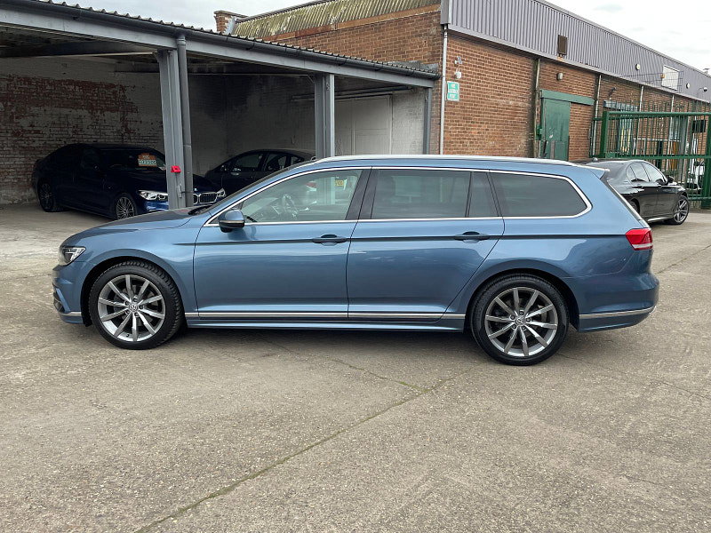Volkswagen Passat 2.0 R LINE TDI BLUEMOTION TECHNOLOGY DSG 5d 188 BHP 5dr Automatic 2026