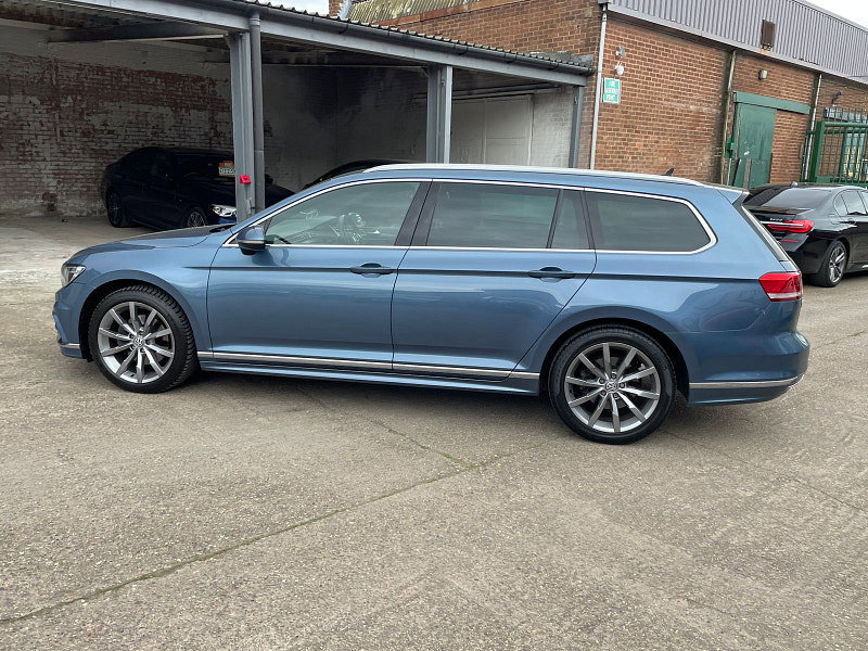 Volkswagen Passat 2.0 R LINE TDI BLUEMOTION TECHNOLOGY DSG 5d 188 BHP 5dr Automatic 2026