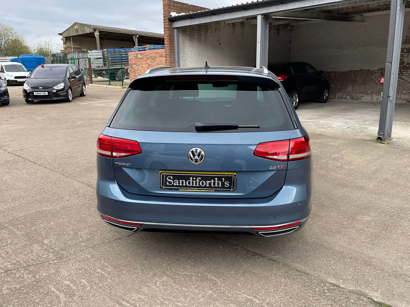 Volkswagen Passat 2.0 R LINE TDI BLUEMOTION TECHNOLOGY DSG 5d 188 BHP 5dr Automatic 2026