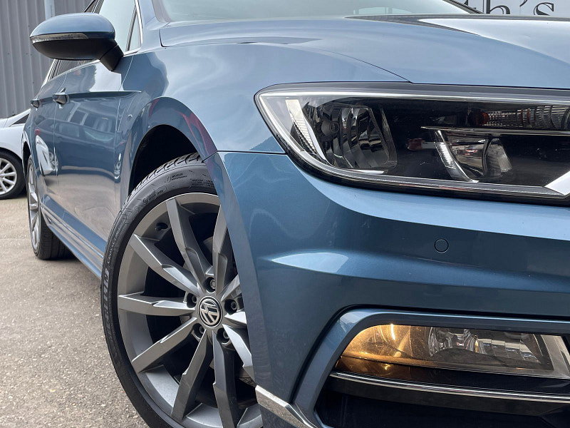 Volkswagen Passat 2.0 R LINE TDI BLUEMOTION TECHNOLOGY DSG 5d 188 BHP 5dr Automatic 2026