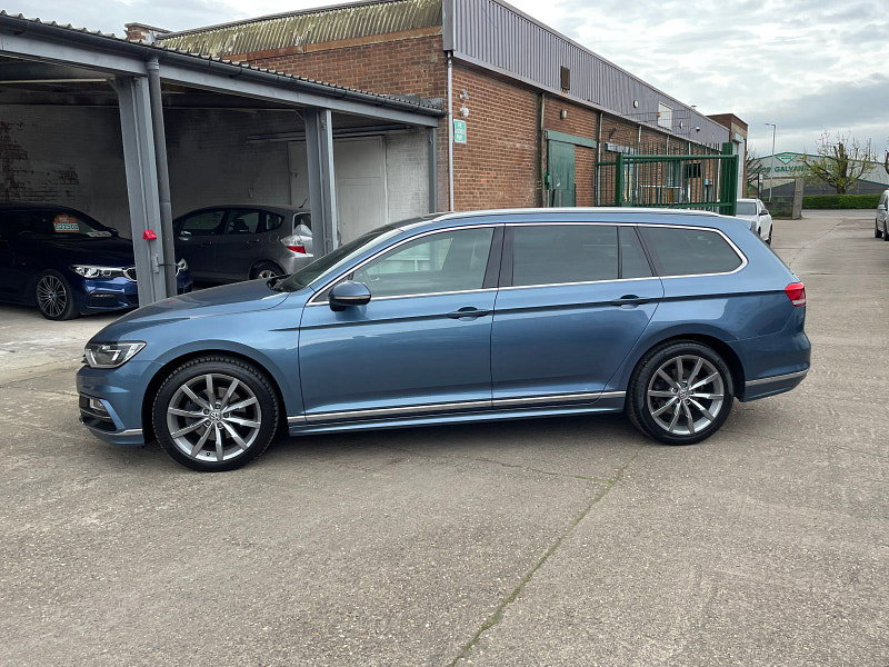 Volkswagen Passat 2.0 R LINE TDI BLUEMOTION TECHNOLOGY DSG 5d 188 BHP 5dr Automatic 2026