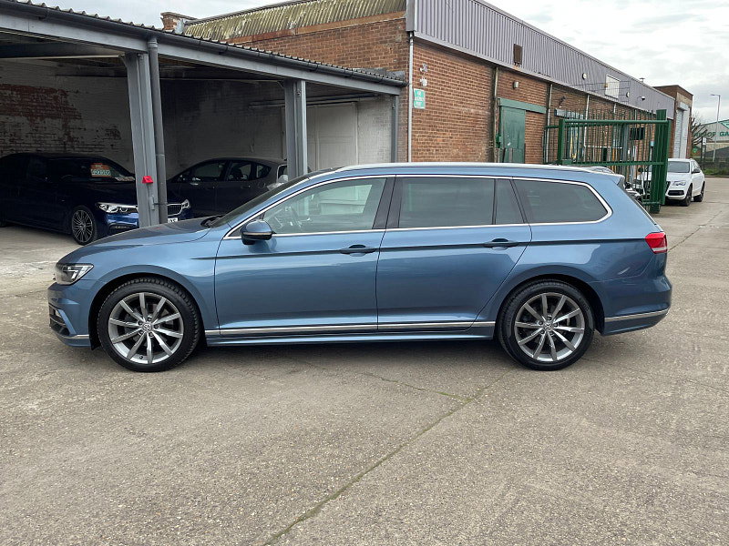 Volkswagen Passat 2.0 R LINE TDI BLUEMOTION TECHNOLOGY DSG 5d 188 BHP 5dr Automatic 2026