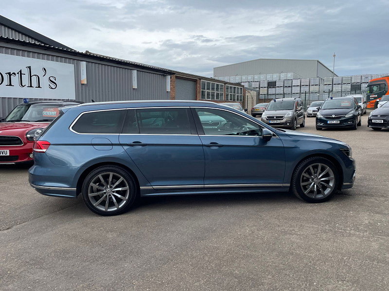 Volkswagen Passat 2.0 R LINE TDI BLUEMOTION TECHNOLOGY DSG 5d 188 BHP 5dr Automatic 2026