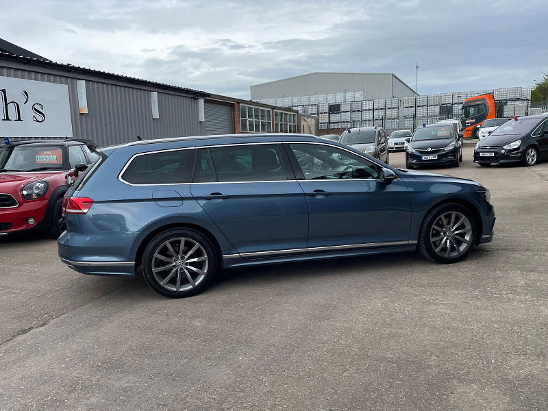 Volkswagen Passat 2.0 R LINE TDI BLUEMOTION TECHNOLOGY DSG 5d 188 BHP 5dr Automatic 2026