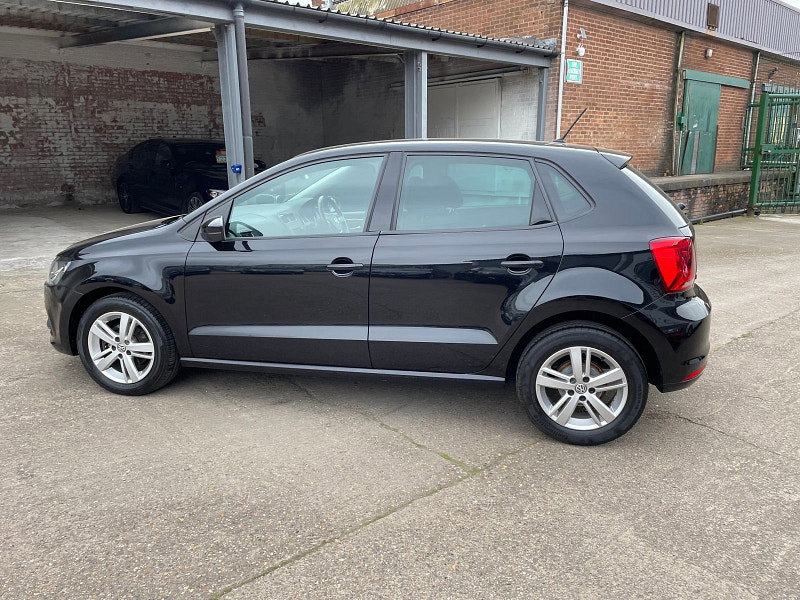 Volkswagen Polo 1.0 MATCH EDITION 5d 74 BHP ONLY 1 FORMER KEEPER, 3 SERVICES ONLY 32K, 3 SERVICES, ALLOYS, AC 5dr Manual 2026
