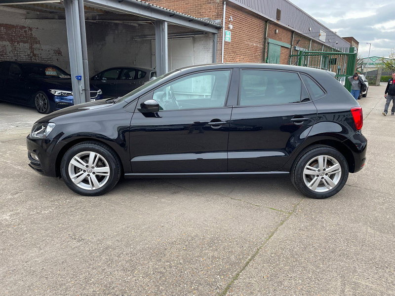 Volkswagen Polo 1.0 MATCH EDITION 5d 74 BHP ONLY 1 FORMER KEEPER, 3 SERVICES ONLY 32K, 3 SERVICES, ALLOYS, AC 5dr Manual 2026