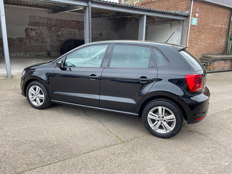 Volkswagen Polo 1.0 MATCH EDITION 5d 74 BHP ONLY 1 FORMER KEEPER, 3 SERVICES ONLY 32K, 3 SERVICES, ALLOYS, AC 5dr Manual 2026