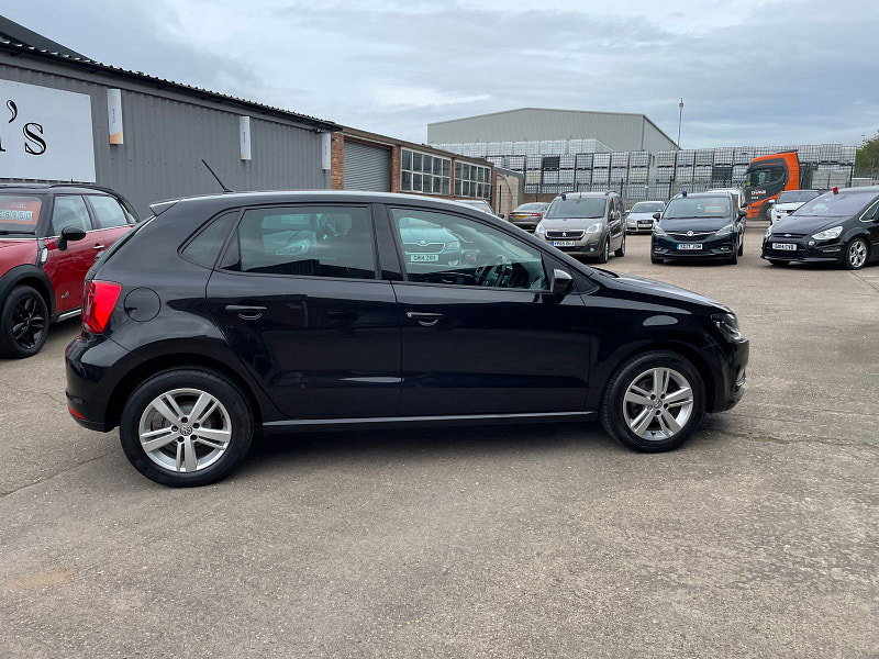 Volkswagen Polo 1.0 MATCH EDITION 5d 74 BHP ONLY 1 FORMER KEEPER, 3 SERVICES ONLY 32K, 3 SERVICES, ALLOYS, AC 5dr Manual 2026