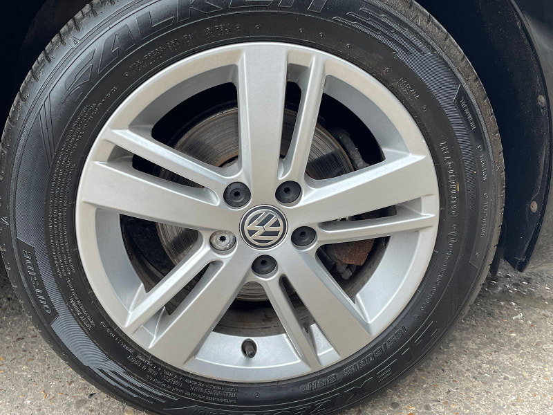 Volkswagen Polo 1.0 MATCH EDITION 5d 74 BHP ONLY 1 FORMER KEEPER, 3 SERVICES ONLY 32K, 3 SERVICES, ALLOYS, AC 5dr Manual 2026