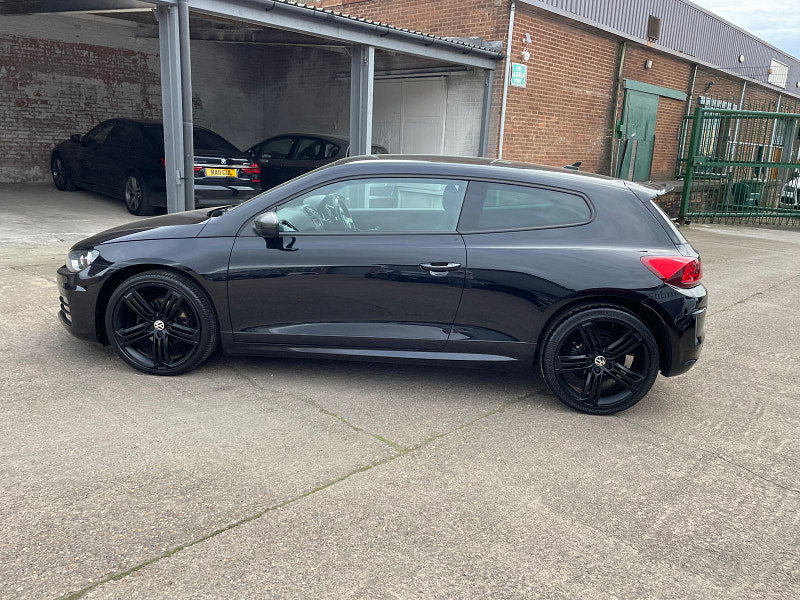 Volkswagen Scirocco 2.0 R LINE TDI BLUEMOTION TECHNOLOGY DSG 2d 148 BHP 7 SERVICES 63K CAM BELT REPLACED, BLACK ALLOYS 3dr Automatic 2026