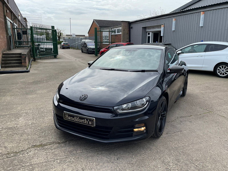 Volkswagen Scirocco 2.0 R LINE TDI BLUEMOTION TECHNOLOGY DSG 2d 148 BHP 7 SERVICES 63K CAM BELT REPLACED, BLACK ALLOYS 3dr Automatic 2026
