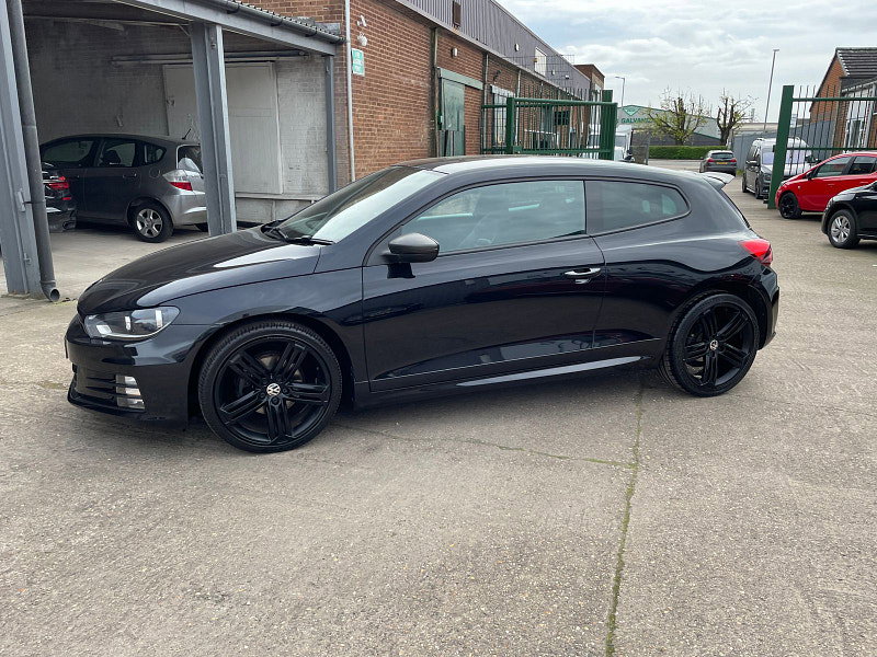 Volkswagen Scirocco 2.0 R LINE TDI BLUEMOTION TECHNOLOGY DSG 2d 148 BHP 7 SERVICES 63K CAM BELT REPLACED, BLACK ALLOYS 3dr Automatic 2026