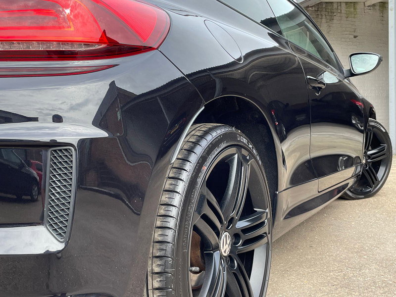 Volkswagen Scirocco 2.0 R LINE TDI BLUEMOTION TECHNOLOGY DSG 2d 148 BHP 7 SERVICES 63K CAM BELT REPLACED, BLACK ALLOYS 3dr Automatic 2026
