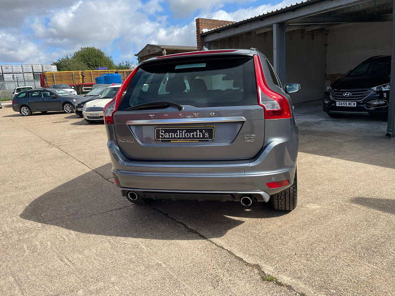 Volvo XC60 2.4 D5 R-Design Nav SUV 5dr Diesel Auto AWD Euro 6 (s/s) (220 ps) 5dr Automatic 2026